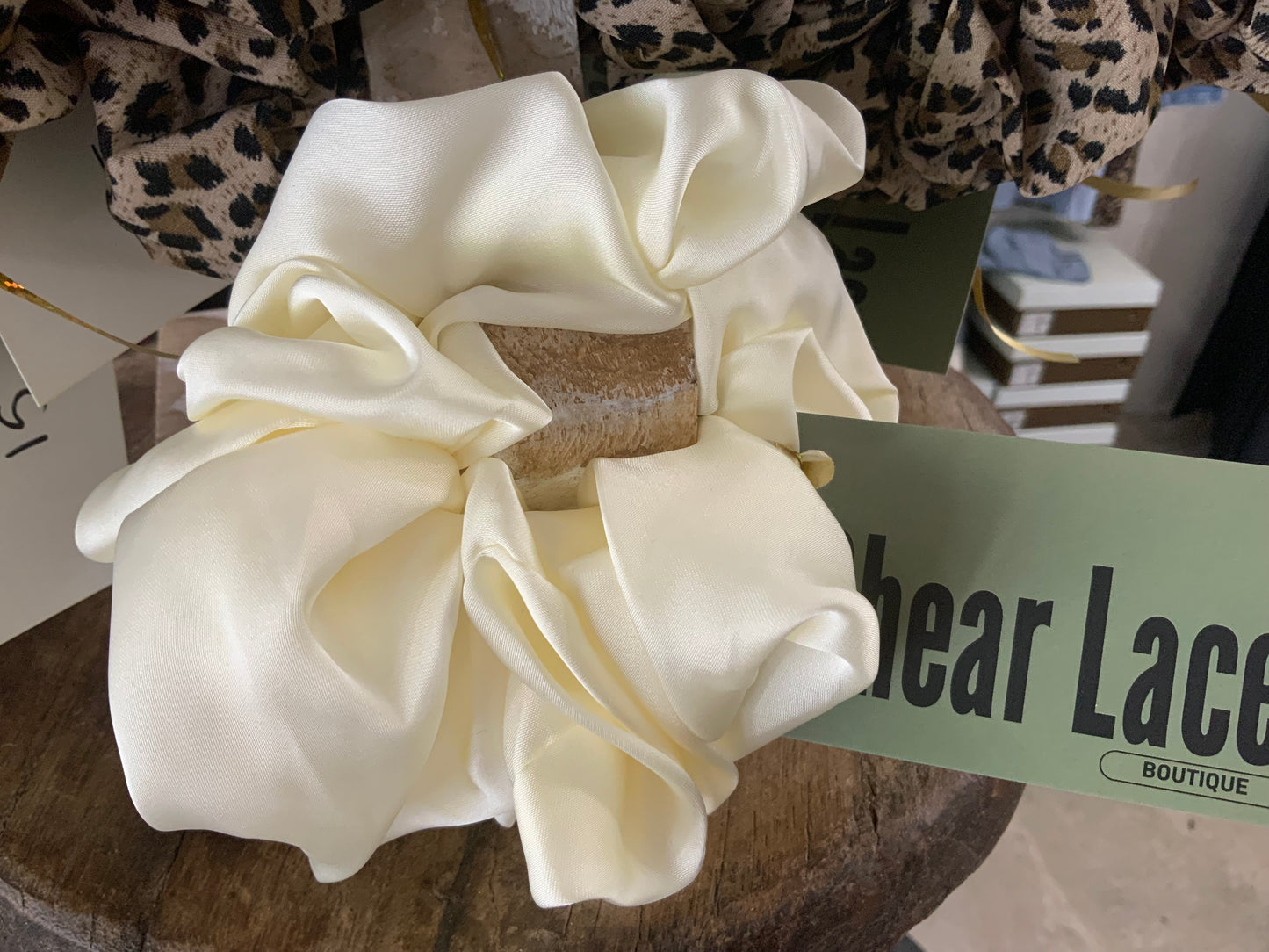 Jumbo scrunchies