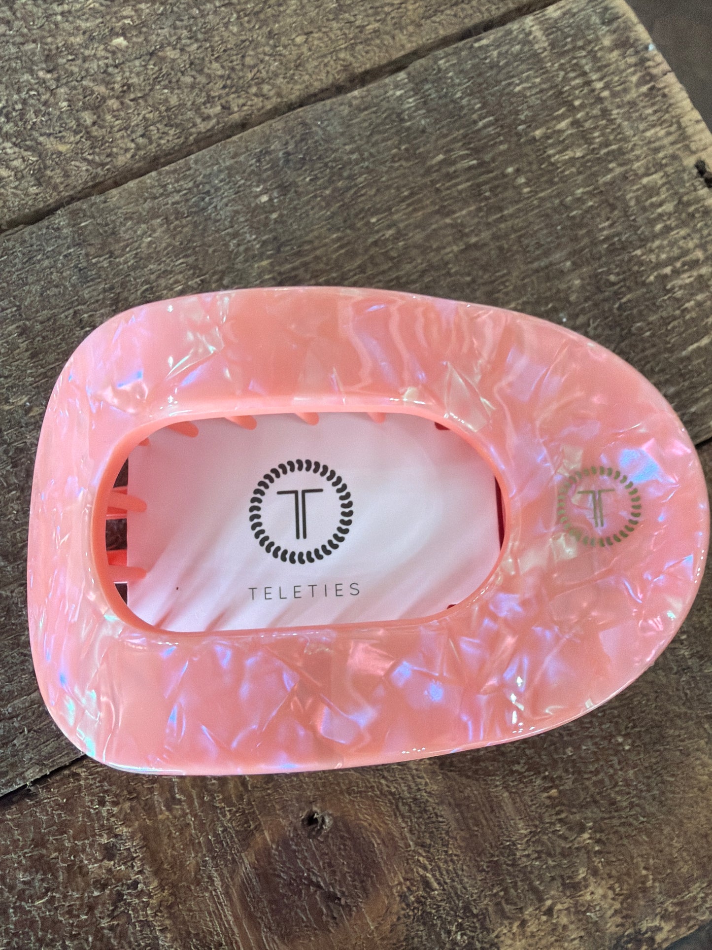 Coral shell medium