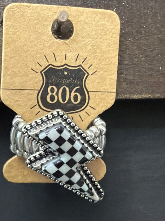 Lighting bolt ring