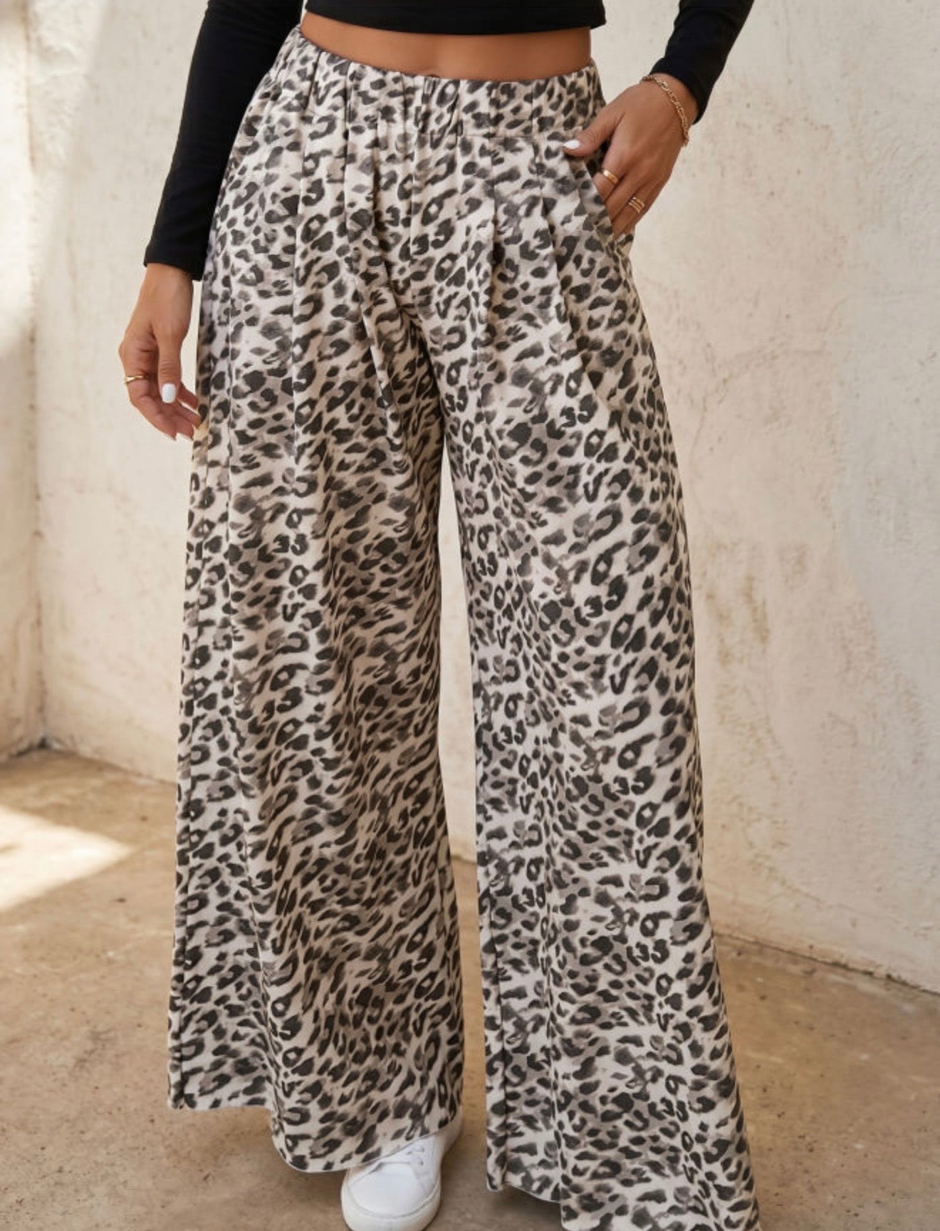 Leopard wide leg pants