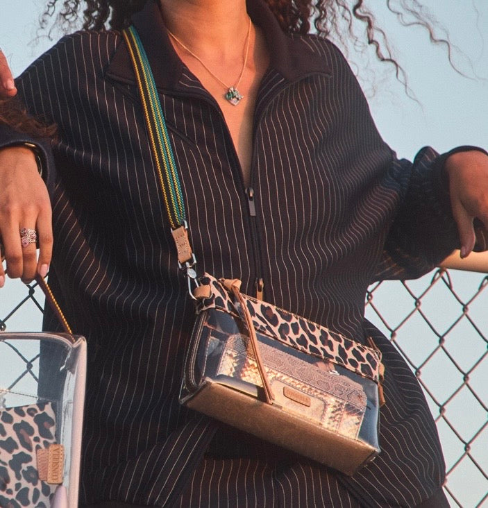 Midtown  crossbody clear