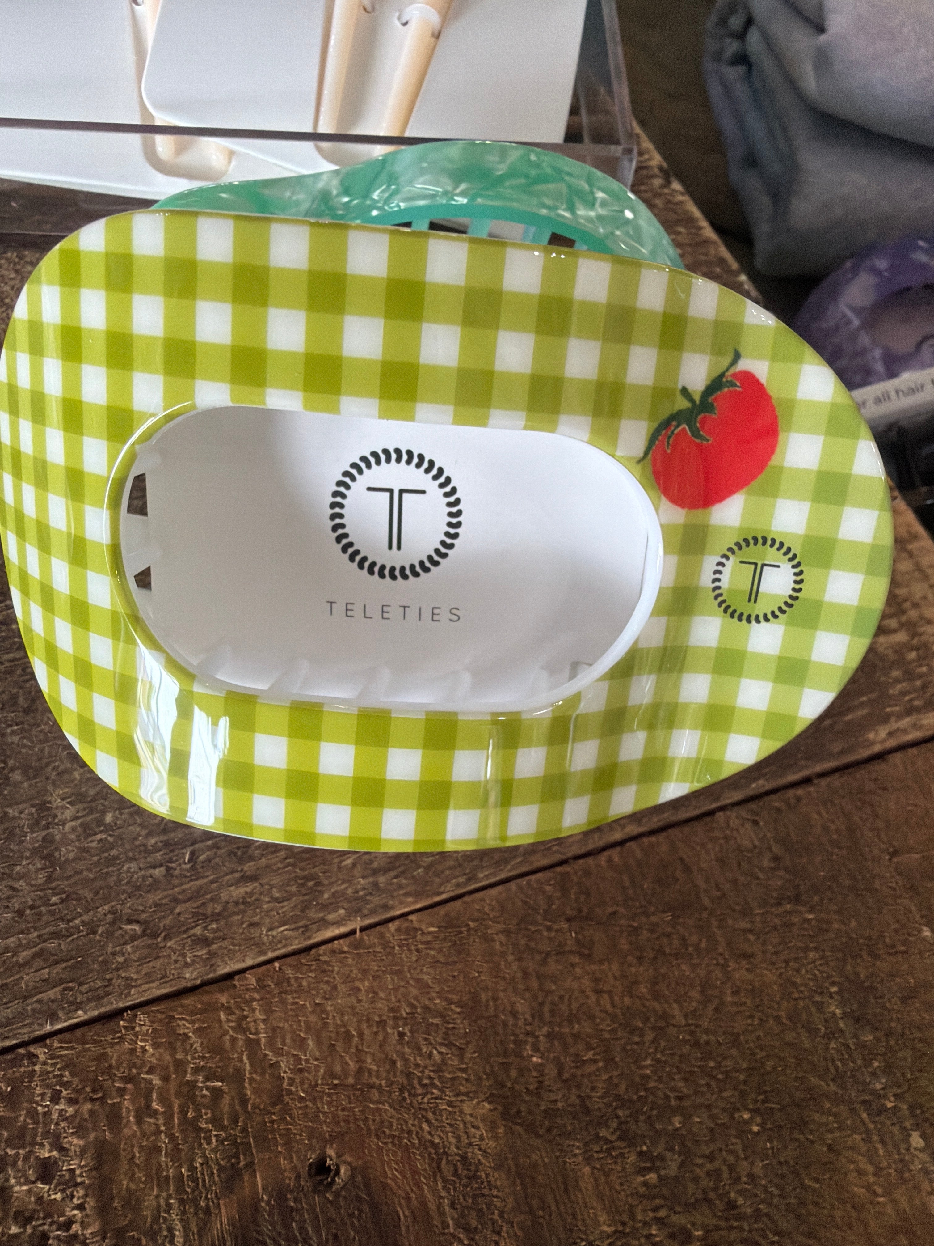 Tomato plaid large