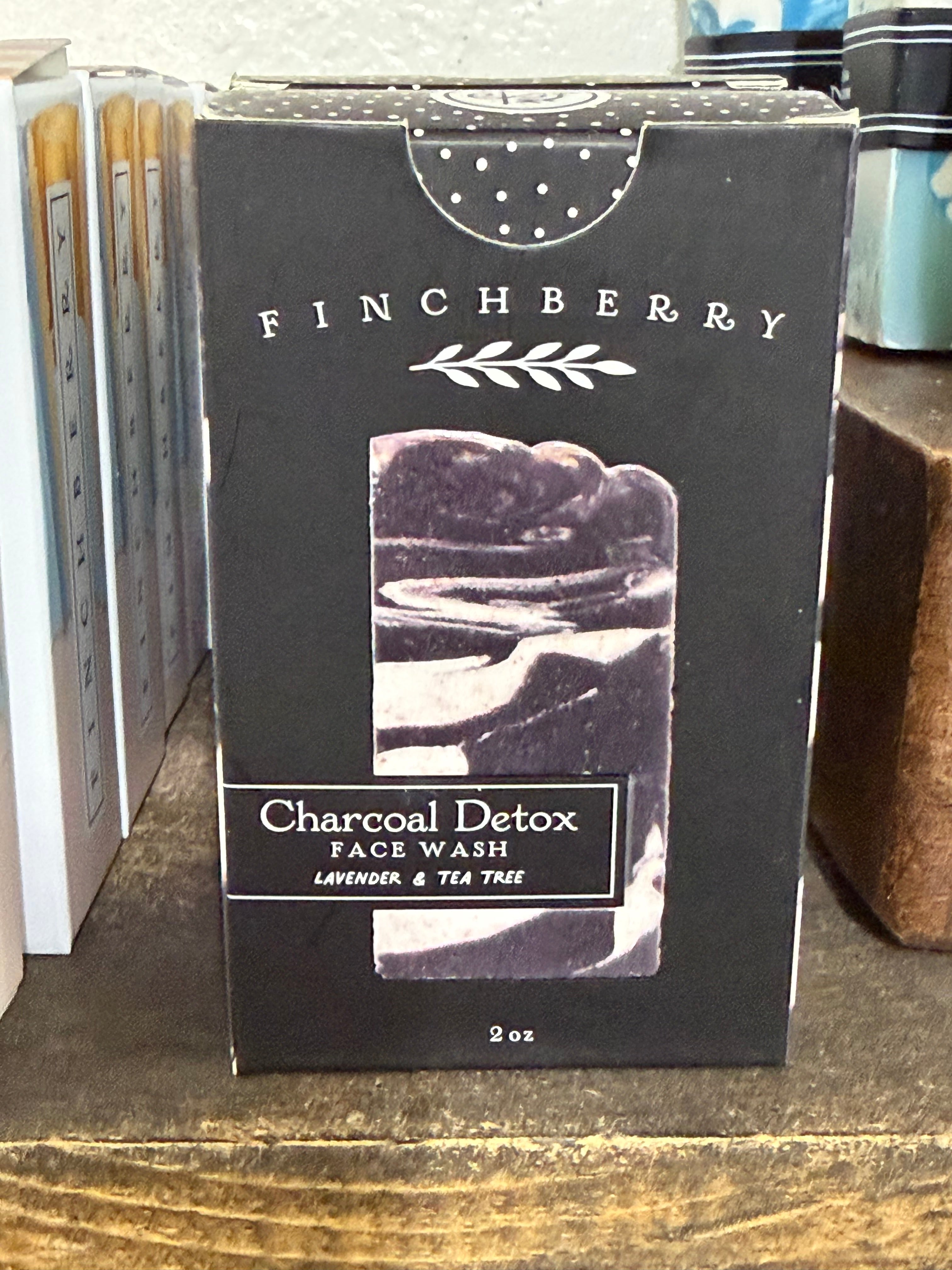 Charcoal tea tree detox 2.2oz