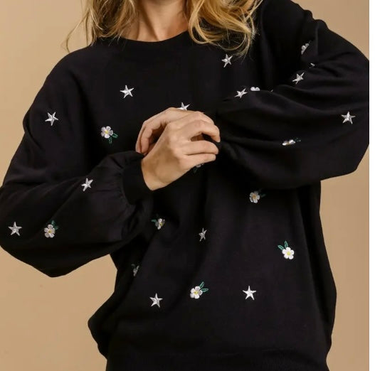 Black star flower sweater