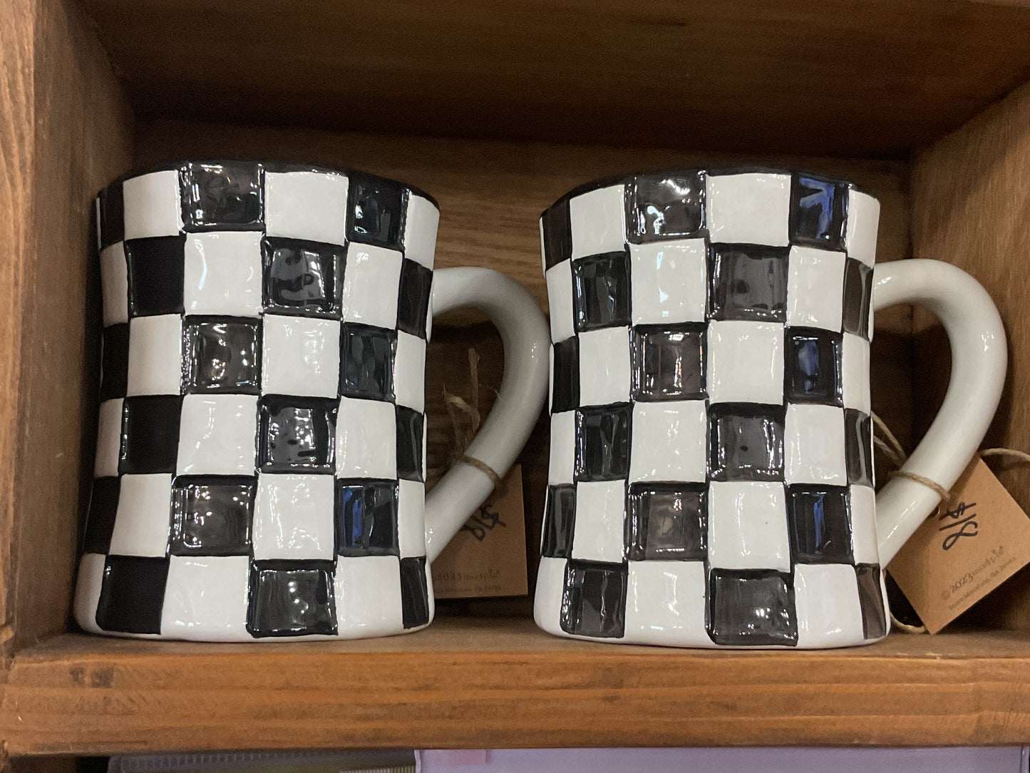 Checkered mug