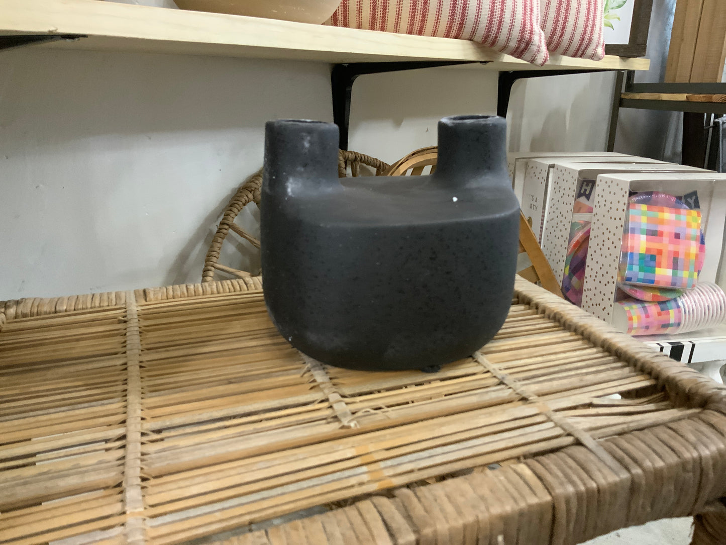 Black double vase