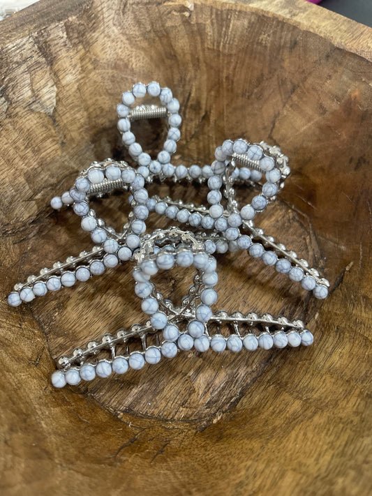 White Navajo pearl clip