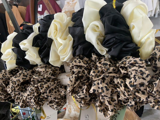 Jumbo scrunchies